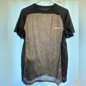 Men’s Dakine mountain biking jersey